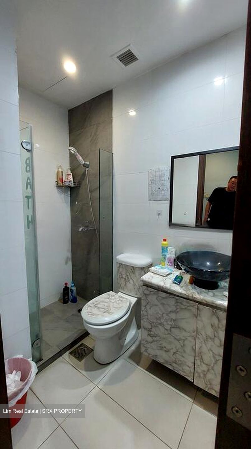 Dunman View (D15), Retail #472665811